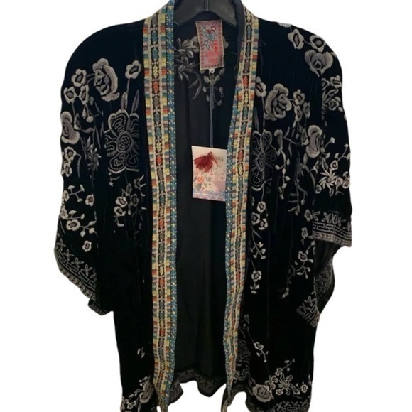Johnny Was Okinawa Black Velvet Embroidered Kimono/Jacket NWT (short version) - Picture 2 of 11